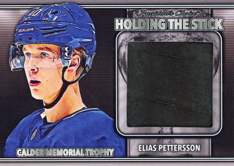 Elias Pettersson Holding the Stick - Winners Silver 4/4